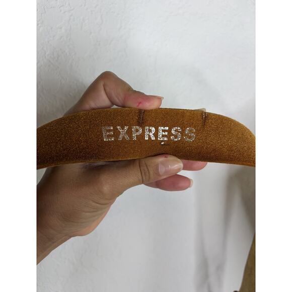 Express Women’s Gold Distressed Leather Belt Size S, western, boho-chic, casual main image 6